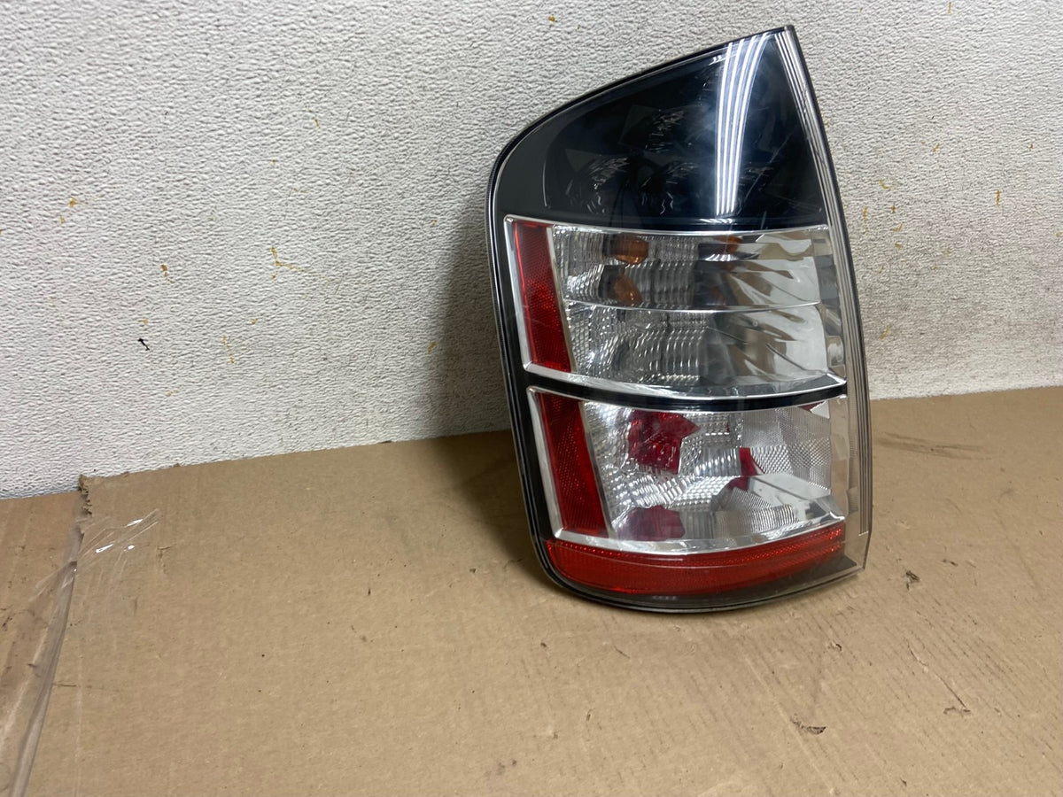 2004 2005 Toyota Prius Tail Light Left Driver Lh Side AH6751 LK1