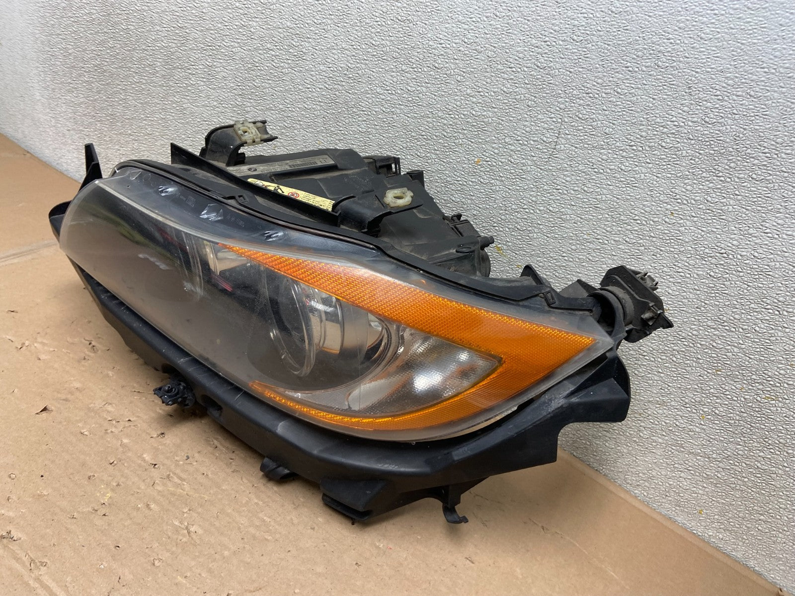 2006 to 2008 BMW 3 Series Left Driver LH AFS Xenon HID OEM Headlight AB0137 DW1