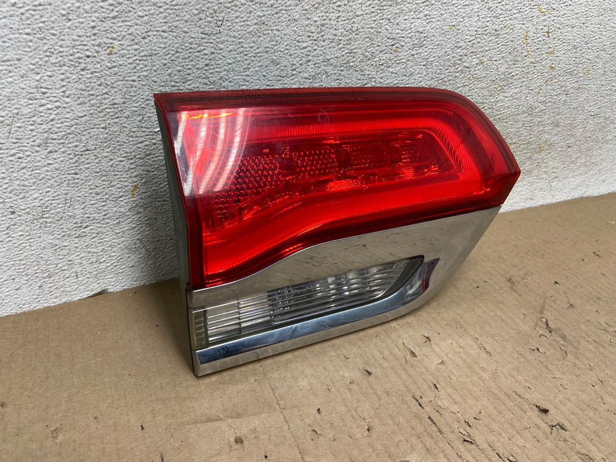 2014 - 2021 Jeep Grand Cherokee Left Driver Inner Tail Light AH5906 LK1