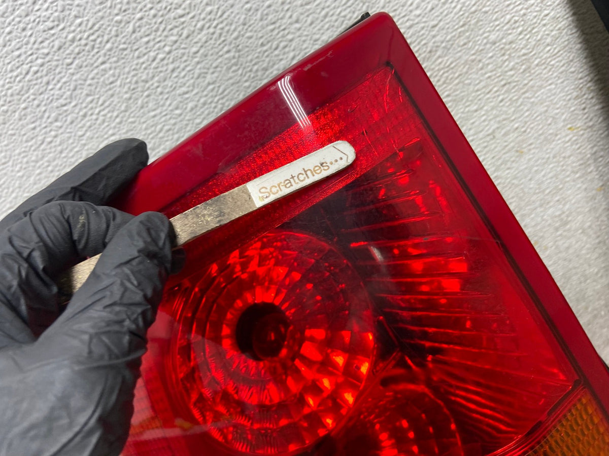 2005 - 2009 Land Rover LR3 Left+Right Side Tail Lights AH6674 LK4