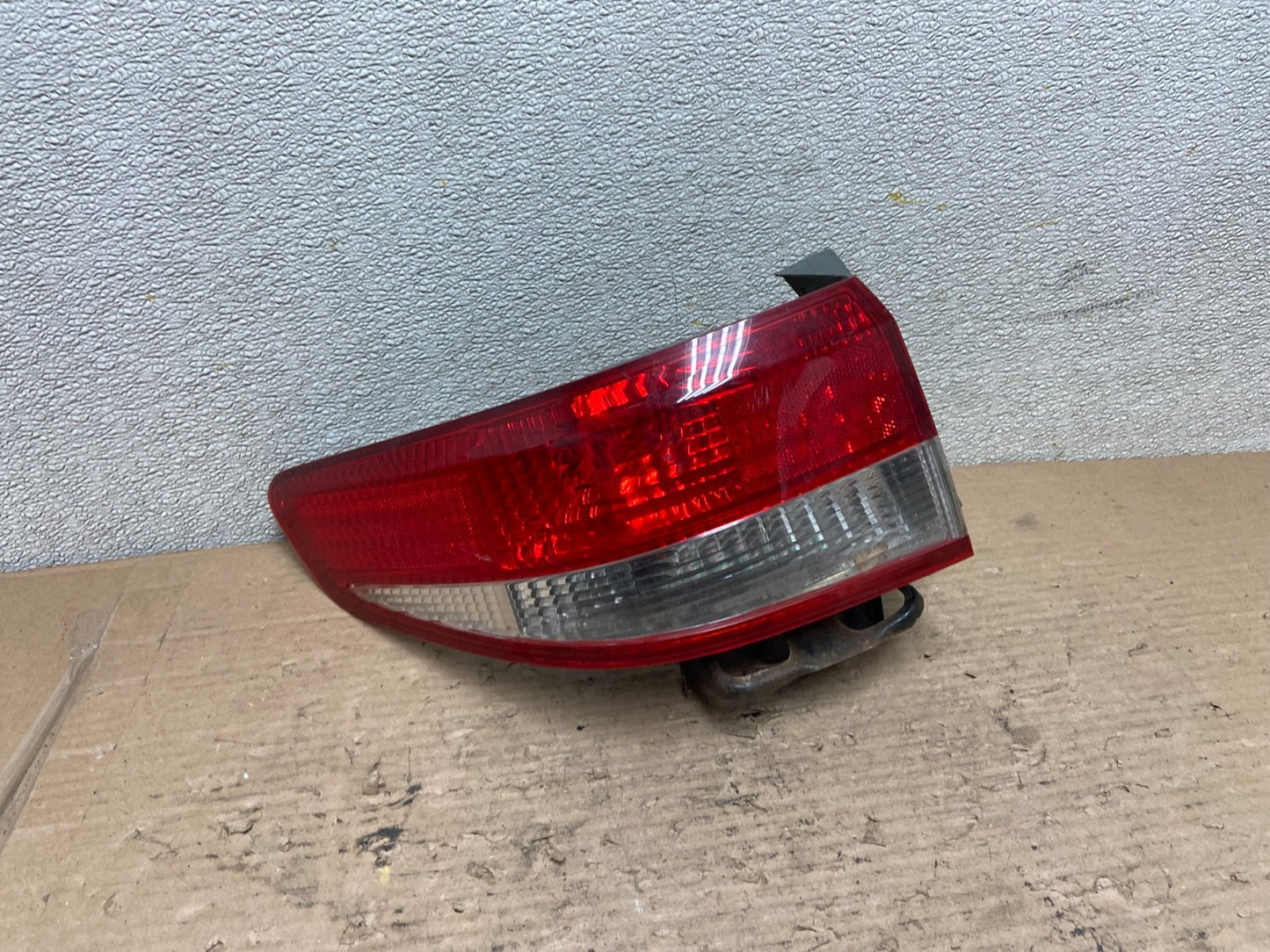 2003 to 2004 Honda Accord Sedan Left Driver Lh Side Tail light AA9695 LK0