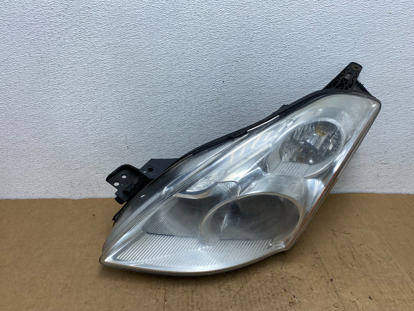 Sedan 2010 2011 2012 Nissan Altima Left Driver Side Headlight AD1428 DW0