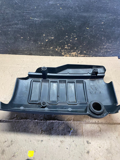2007 to 2008 GMC Acadia 3.6L VVT Engine Cover Shield OEM x8179 DG4