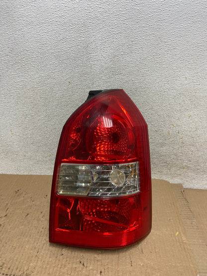 2005 to 2009 Hyundai Tucson Right Passenger Rh Tail Light AI1364 LK0