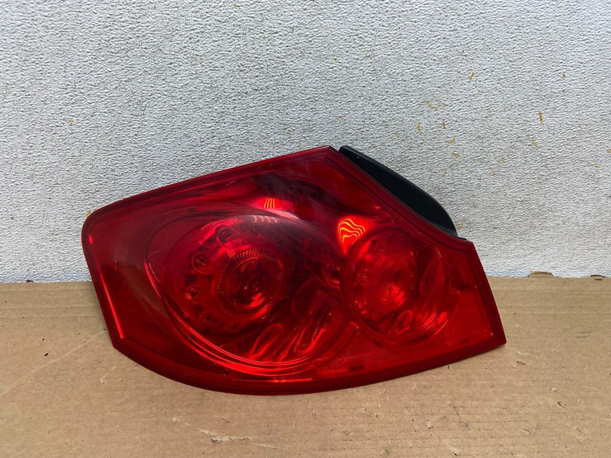 2007 to 2013 Infiniti G35 G37 Sedan Left Driver LH Side Tail Light AH8356 LK0