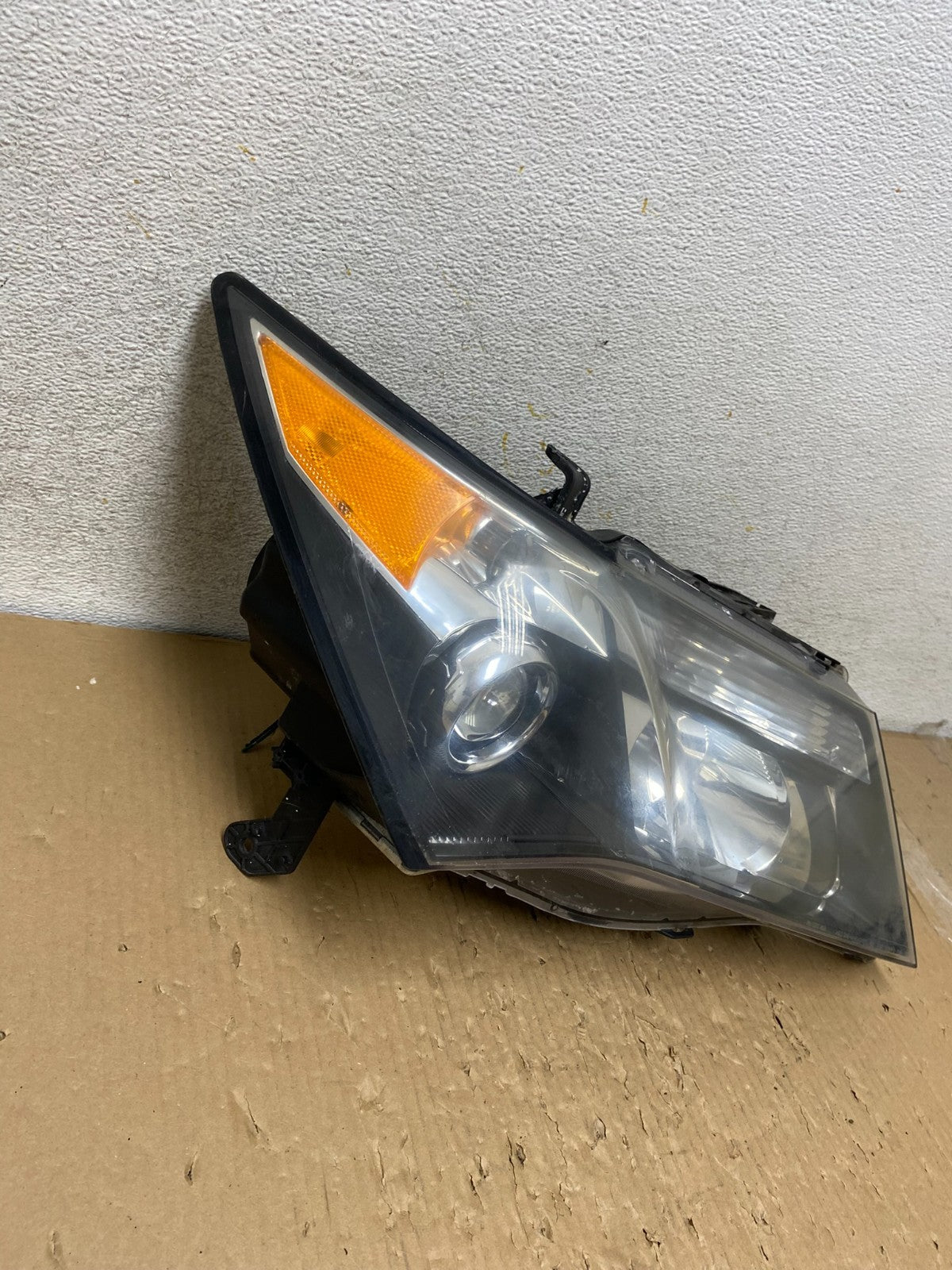 2007 2008 2009 Acura MDX Headlight Xenon HID Right Passenger RH DEPO AH2830 DW1