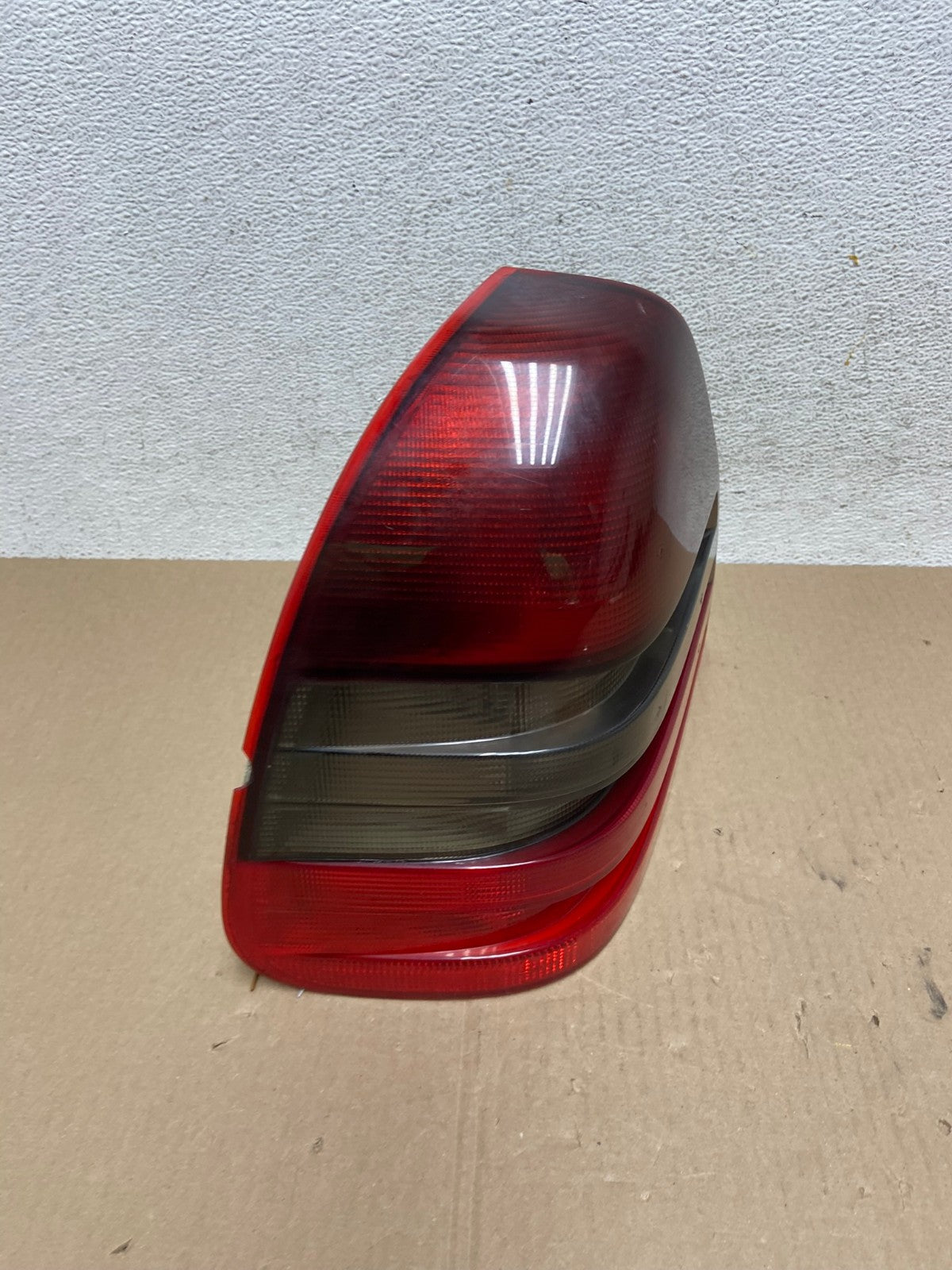 1998 to 2000 Mercedes C-Class Left Driver LH Side Tail Light AE6961 LK2