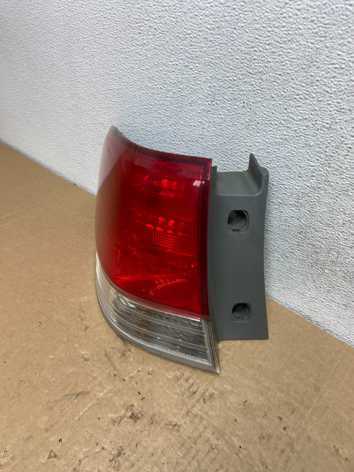 2008 2009 2010 Honda Odyssey Left Driver LH Side Tail Light AF8040 LK1