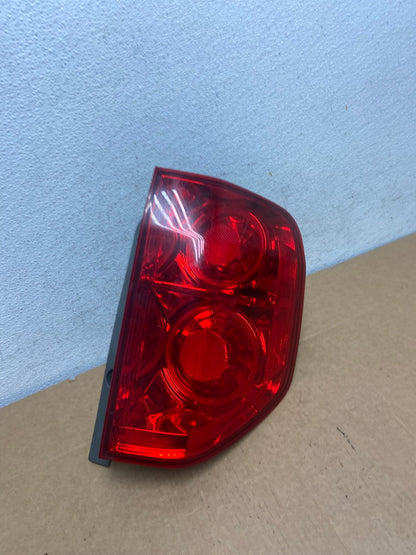 2003 2004 2005 Honda Pilot Right Passenger RH Side Tail Light AD5333 LK2