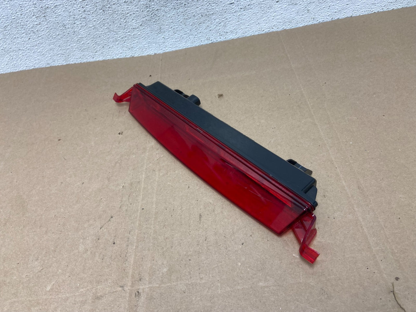 2009-2017 Chevrolet Traverse High Mounted 3rd Third Stop Brake Light AE4883 DG1