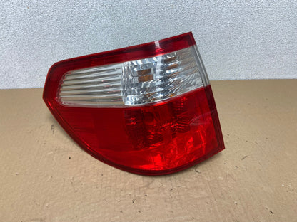 2005 2006 2007 Honda Odyssey Left Driver LH Side Tail Light Oem AB6202 LK0