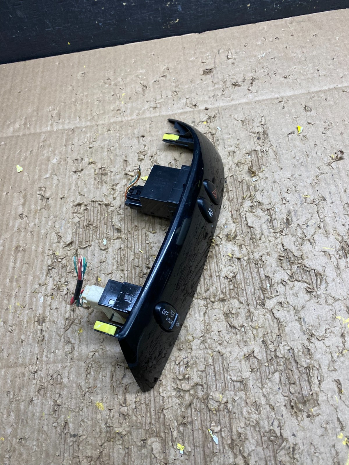 2004 to 2010 Toyota Sienna Right Side Radio Switches Bezel Trim OEM v9980 DG1