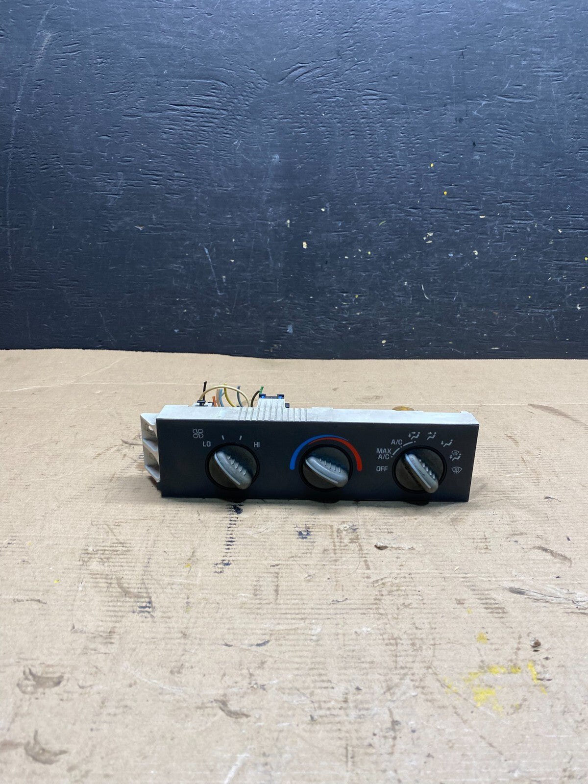 2001 - 2007 GMC Chevrolet Express 1500 Climate Control A/C n7402 DG0