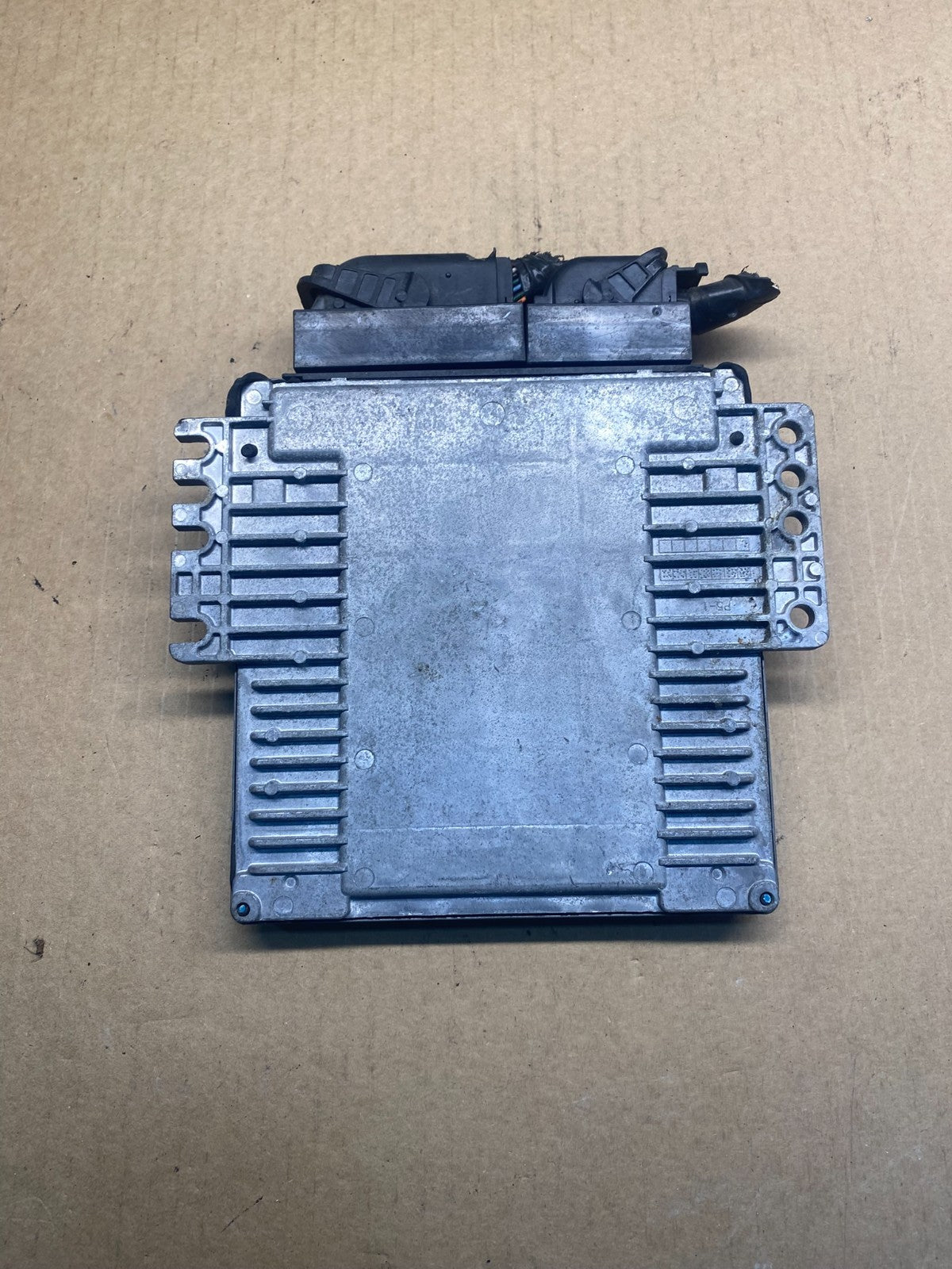 2010 2011 Nissan Armada QX56 5.6L Engine Control Unit ECU ECM Module ag6118 DG1