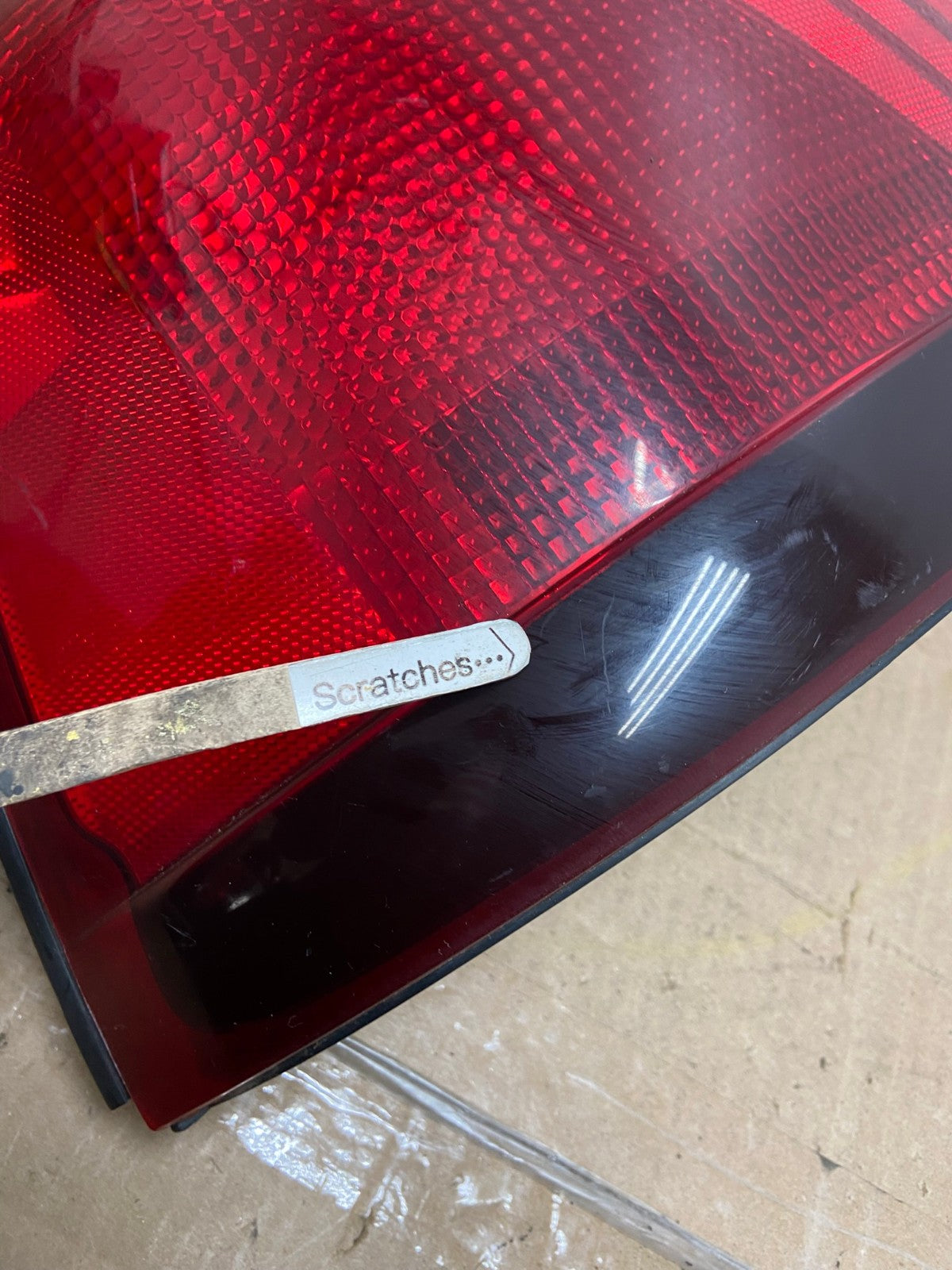 1998 - 2002 Mercury Grand Marquis Left Driver Lh Side Tail Light AE6832 LK3