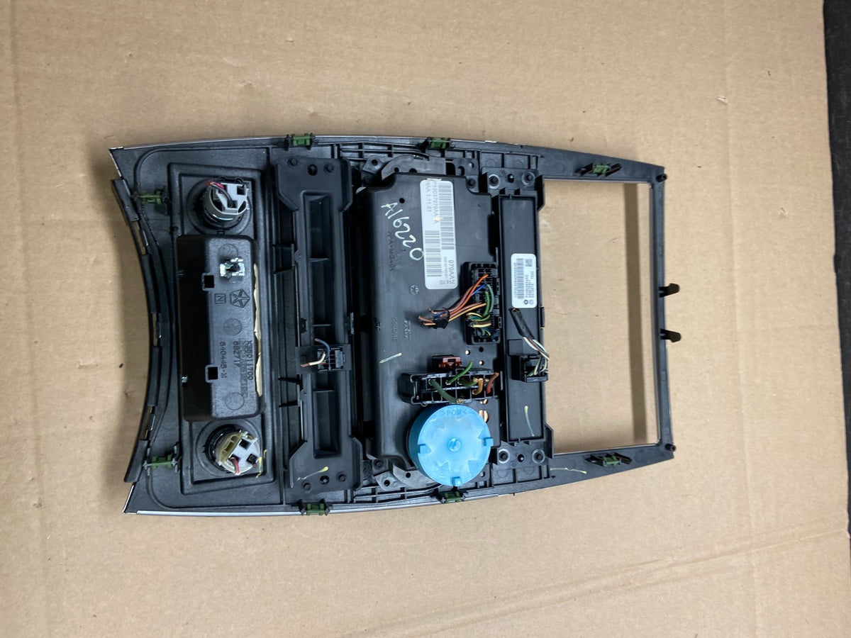 2008 2009 2010 Jeep Grand Cherokee A/C Climate Control Bezel AI6220 DG3