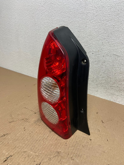 2005 2006 Mazda Tribute Left Driver LH Tail Light AE8774 DW1