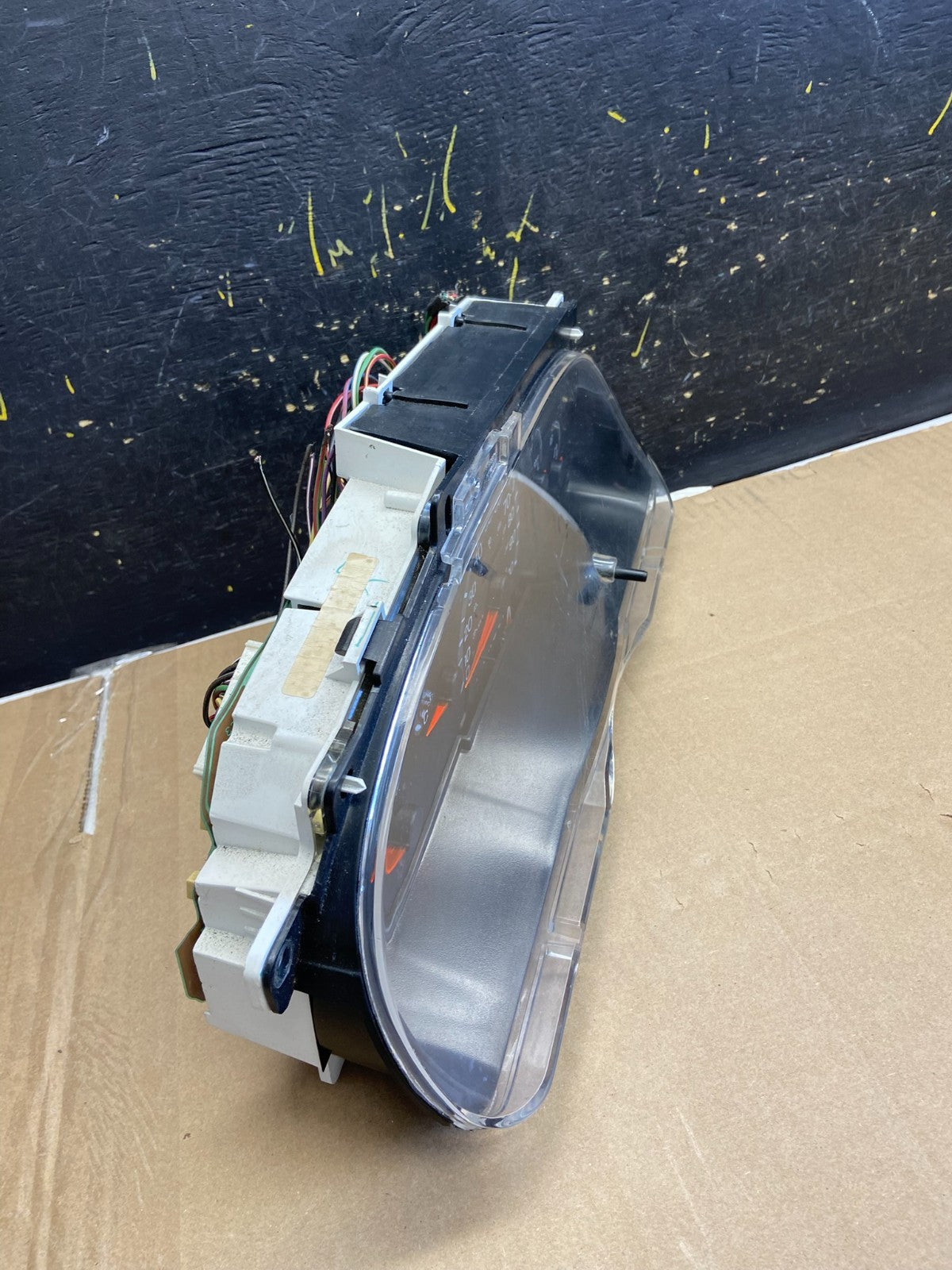 1999 to 2000 Ford E150 E250 E350 VAN Gauge Speedometer Cluster AB1804 DG2