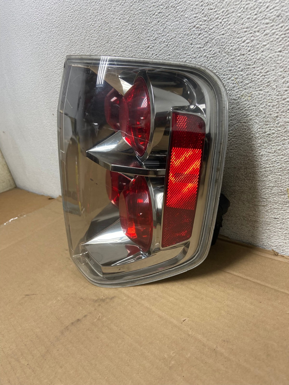 2006 2007 2008 Honda Pilot Right Passenger Rh Side Tail light AG9157 LK2