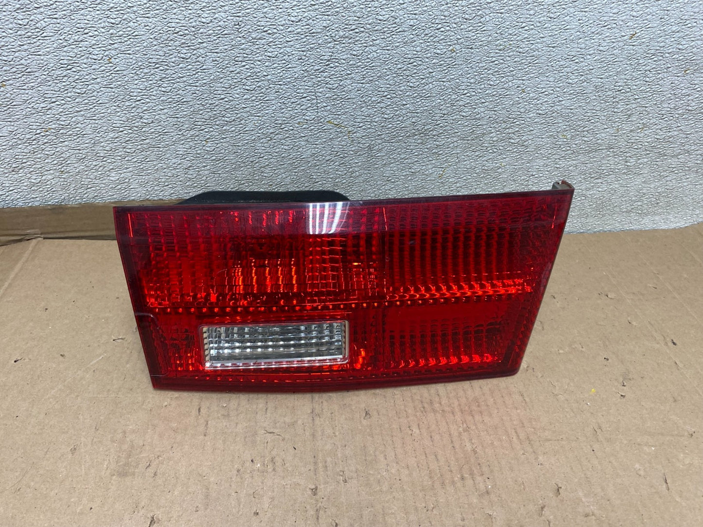 2005 Honda Accord Left Side Driver Lh Inner Trunk Lid Tail Light U7158 DW0