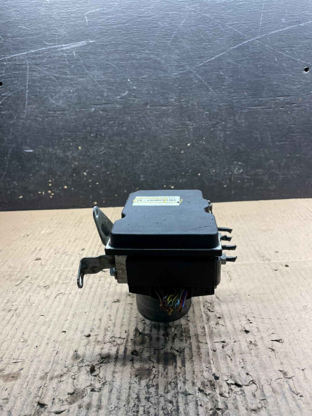 2007 to 2013 BMW 328i ABS Anti-Lock Brake Pump 3451 6780161-01 V5314 DG0