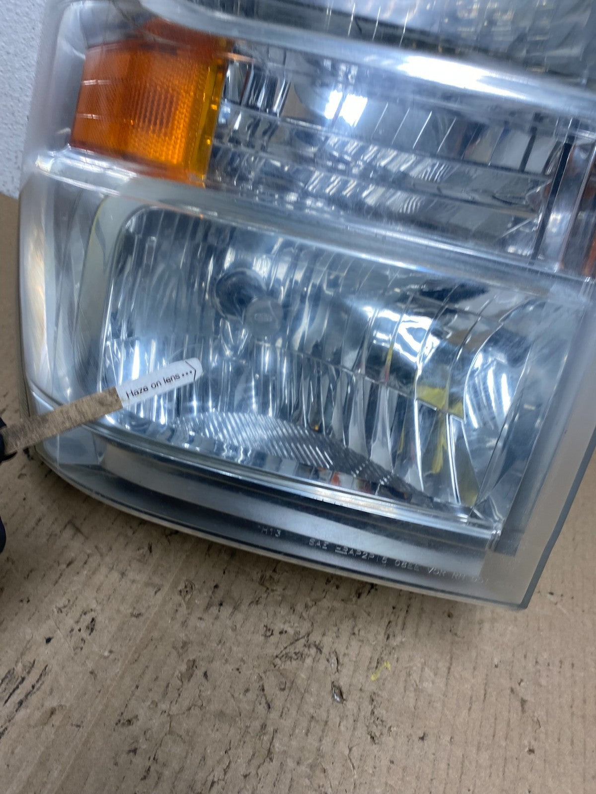 2008-2014 Ford Econoline E150 E250 E350 Right Passenger Headlight AF5993 DW4