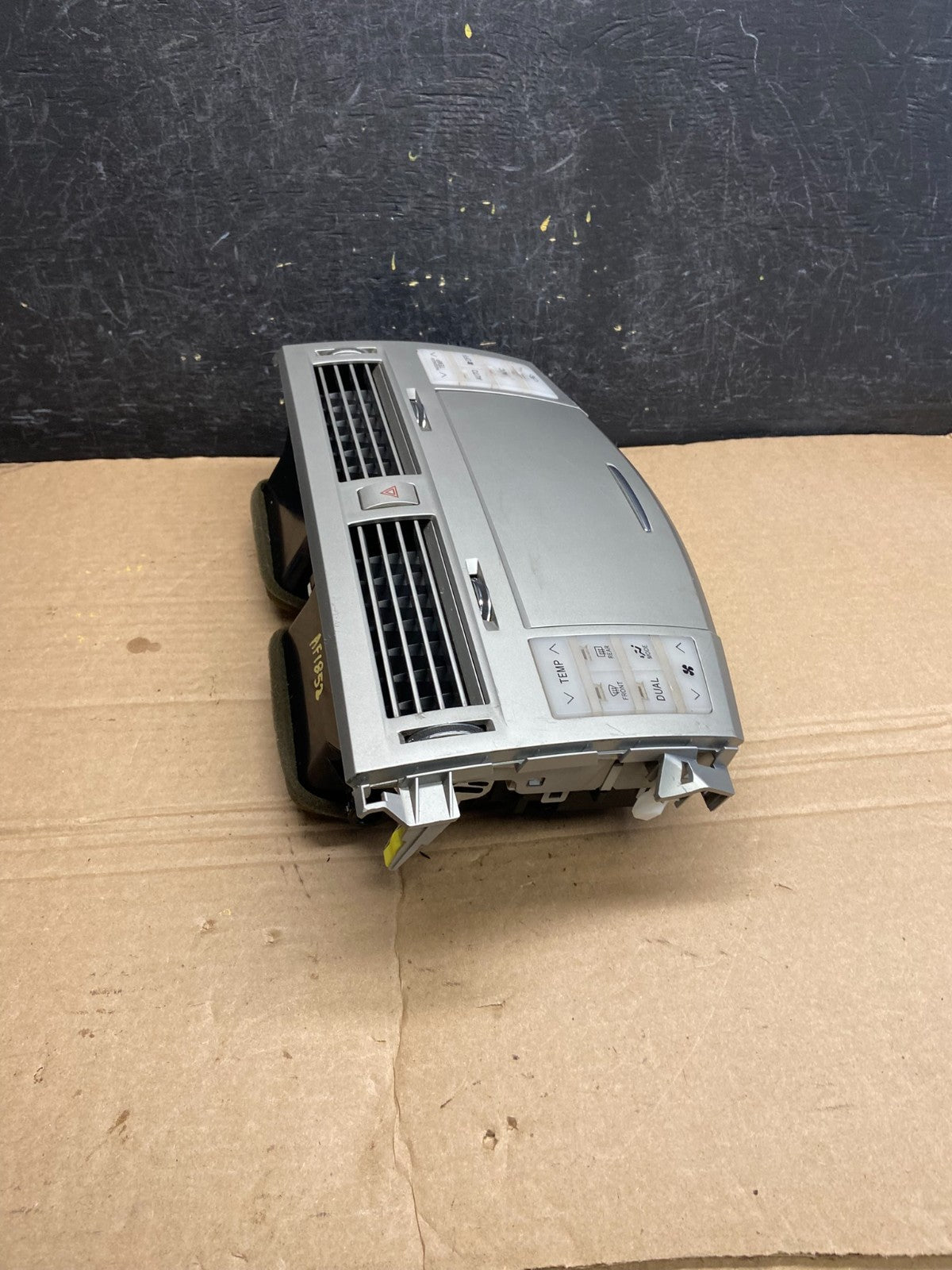 2005-2007 Toyota Avalon Climate Control A/C Heater Air Vent Panel Trim AF1852 DG1