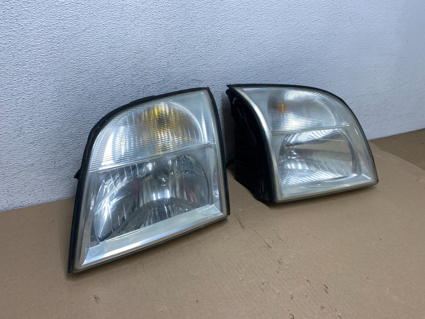 2006-2010 Mercury Mountaineer Left+Right Side Halogen Headlights AE7180 DW2