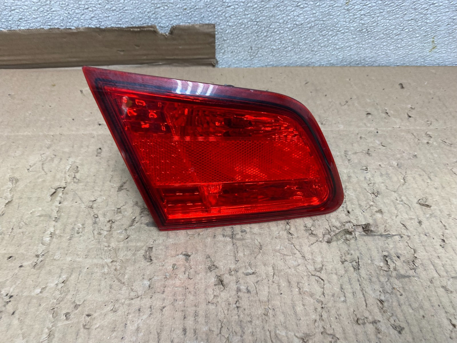 2010-2014 Subaru Legacy Left Driver Lh Side Tail Light Inner U6509 DW0