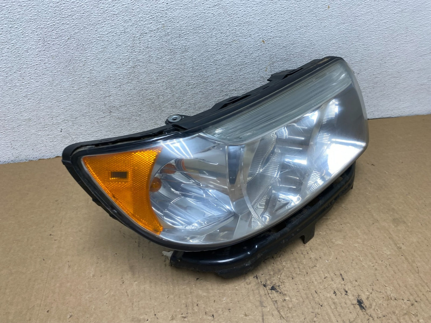 2006-2008 Subaru Forester Right Passenger Rh Headlight Halogen DEPO AG2210 DW2