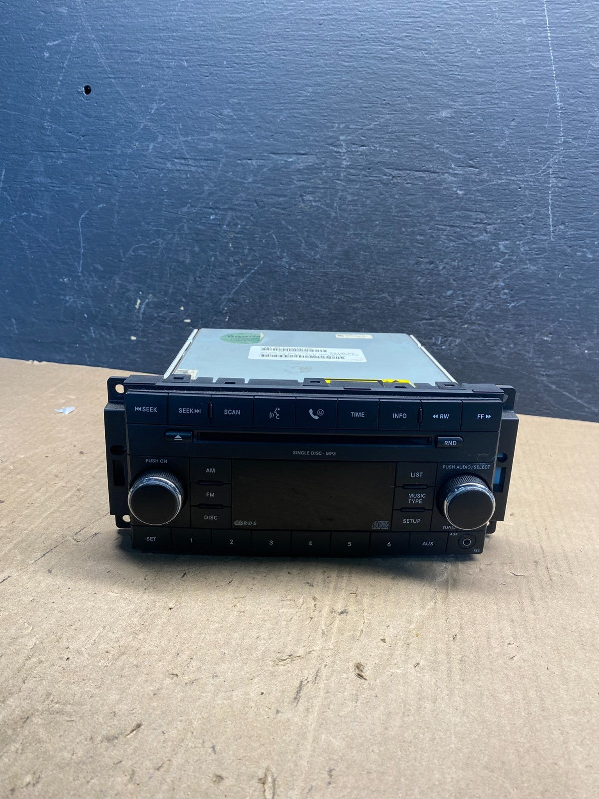 2007-2012 Chrysler Dodge Jeep Ram Radio CD MP3 AUX Receiver AE7832 DW0