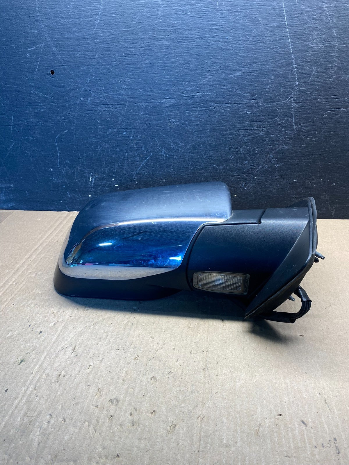 2004 to 2015 Nissan Armada Right Passenger Heated Door Mirror AE7645 DW2
