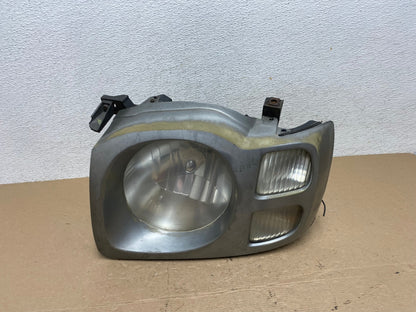 2002 2003 2004 Nissan Xterra Left Driver LH Side Headlight AF4578 LK0