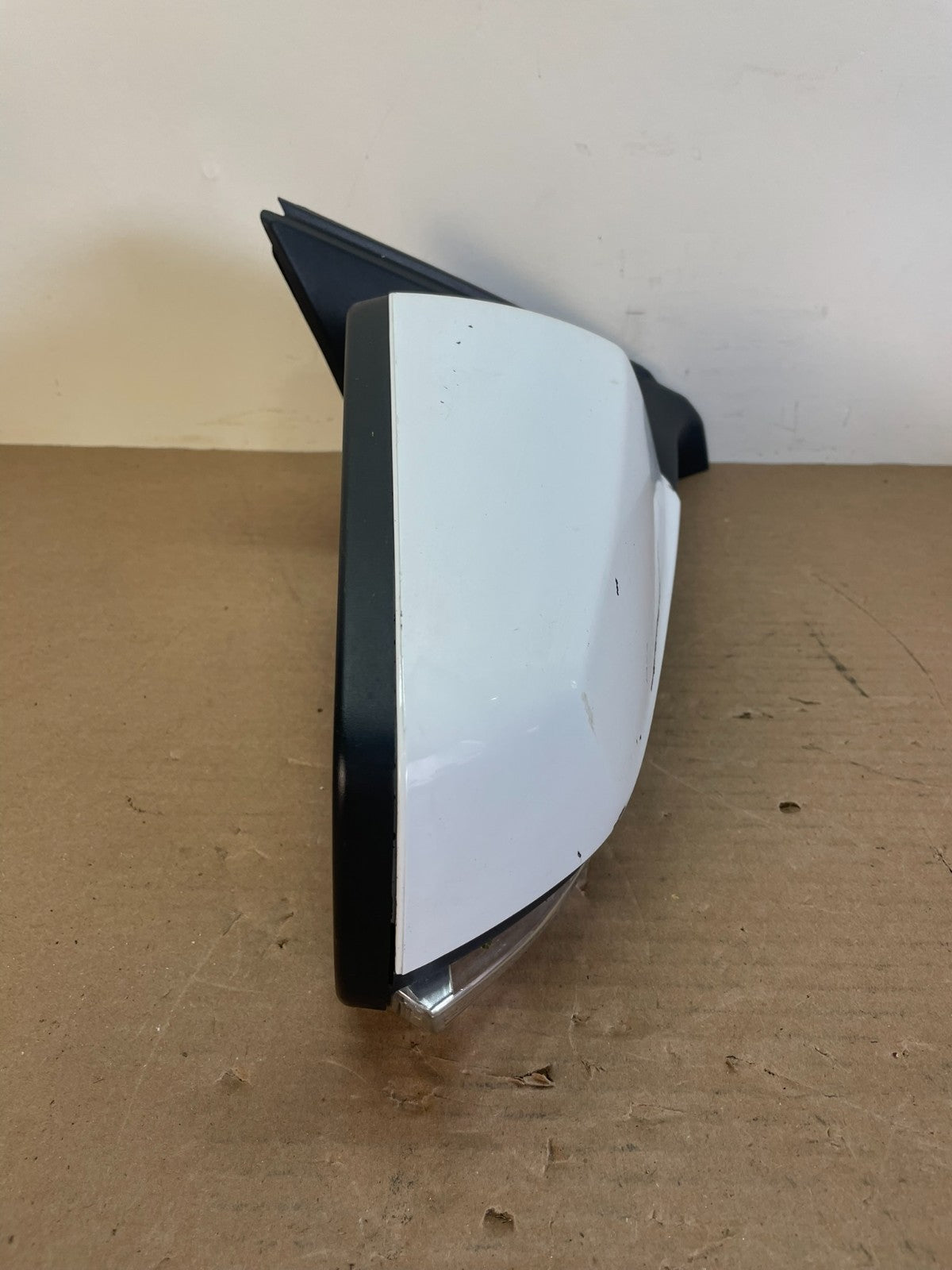 2010-2012 Buick Lacrosse Right Passenger Rh Turn Sgn View Door Mirror AF5604 DG8