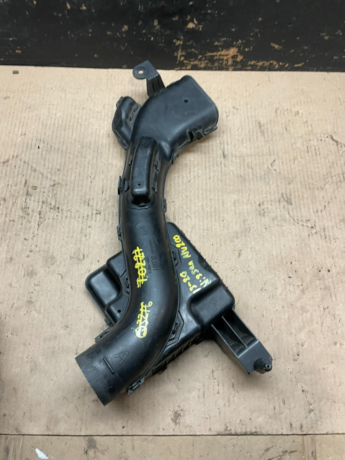 2013 to 2020 Nissan NV200 Engine Air Intake Hose 3LM01 T0489 DG6