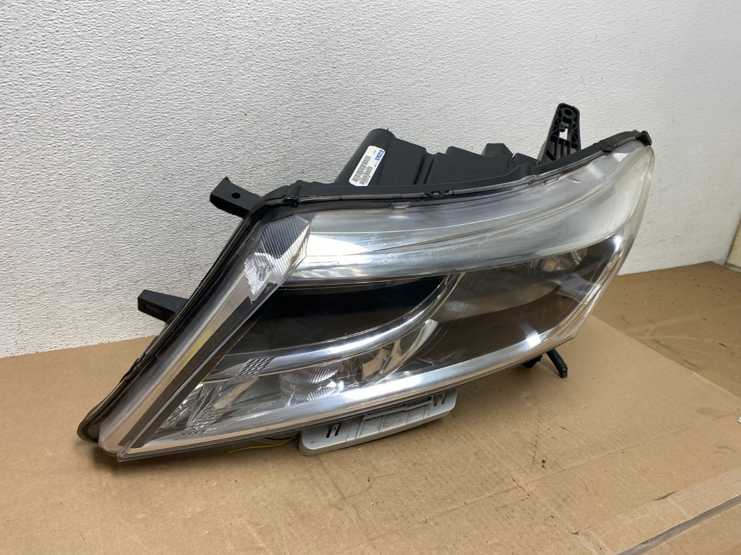2013 to 2016 Nissan Pathfinder Left Driver LH Side Headlight Halogen DEPO AE67442