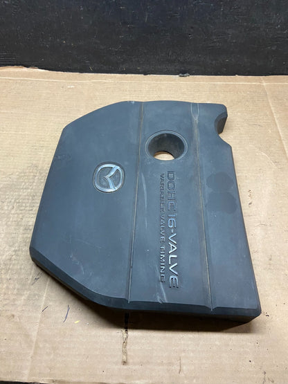 2004 to 2008 Mazda 3 DOHC 16 VALVE Engine Shield Top Cover i3170 Oem DG13