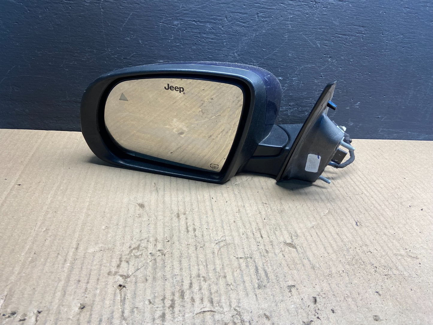 2014 - 2021 Jeep Cherokee Left Driver Blind Spot View Door Mirror AC0548 DG2