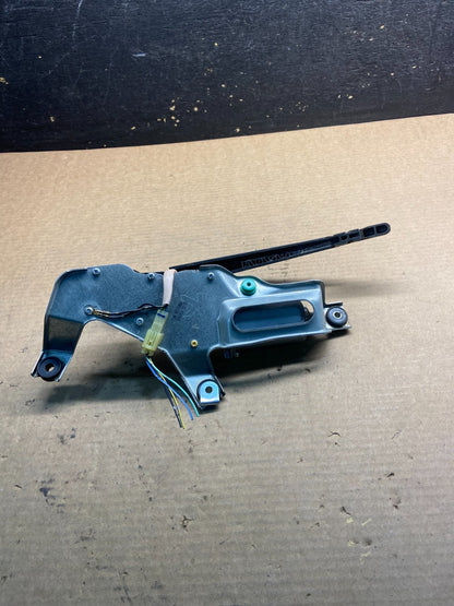 2005 to 2009 Subaru Legacy Outback Rear Windshield Wiper Motor AA06375