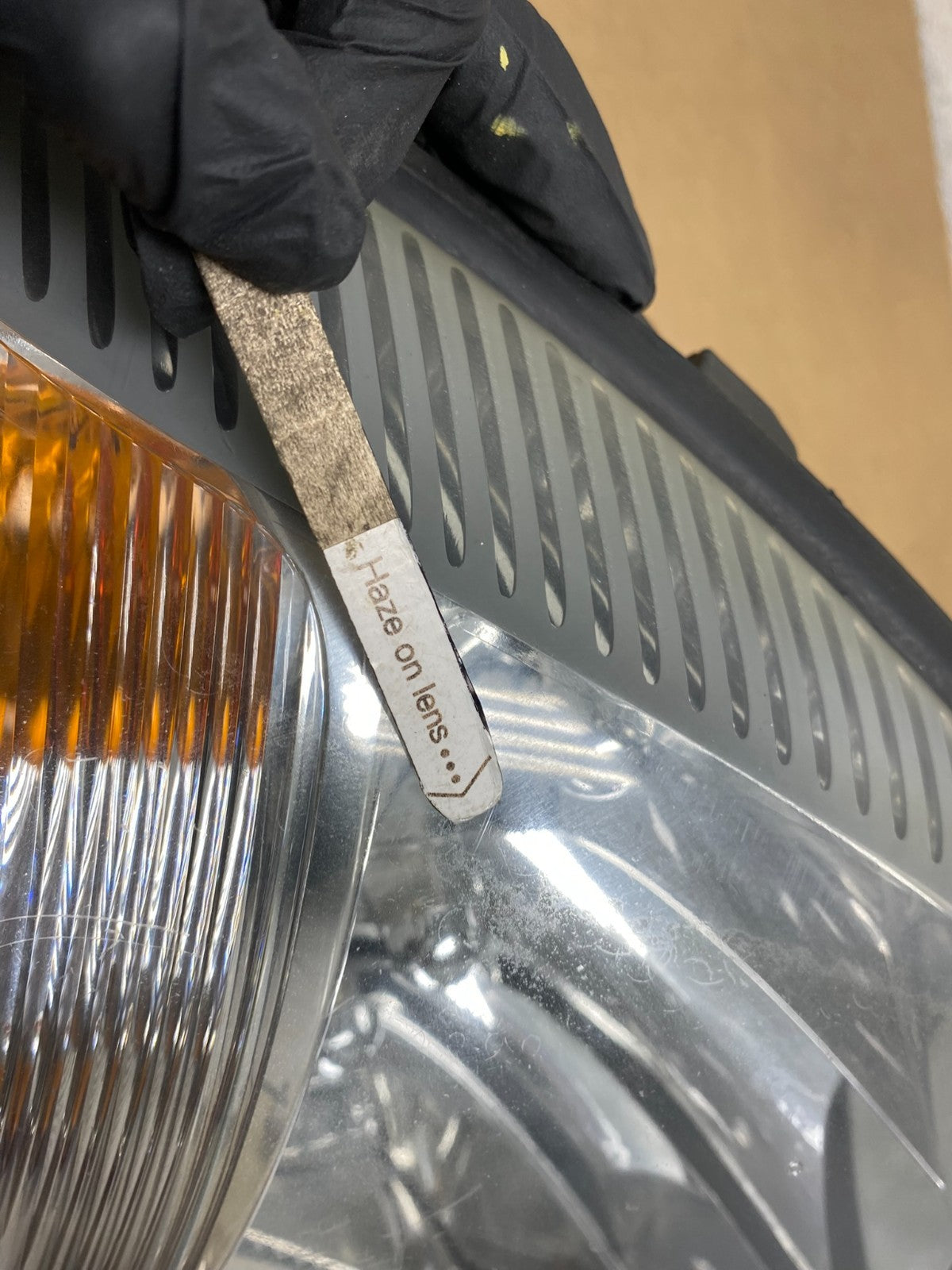 2000 to 2005 Cadillac Deville Right Passenger RH Side Headlight AH3103 DW4