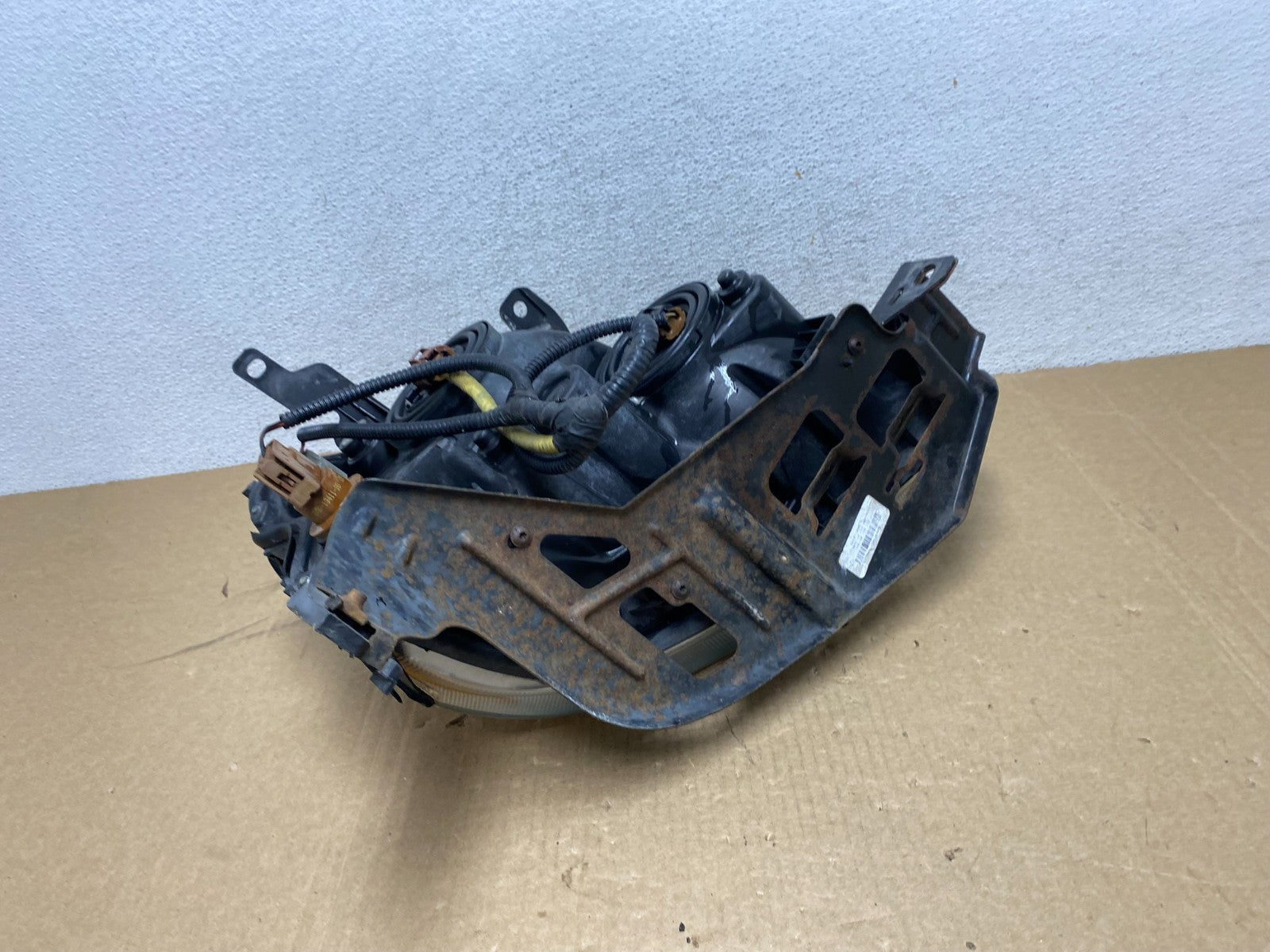2005 2006 2007 Ford Five Hundred Halogen Headlight Left Driver Lh AG0472 DW8
