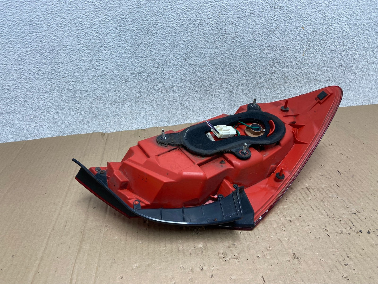2007 to 2013 Infiniti G35 G37 Sedan Right Passenger Rh Tail Light AE9023 LK5