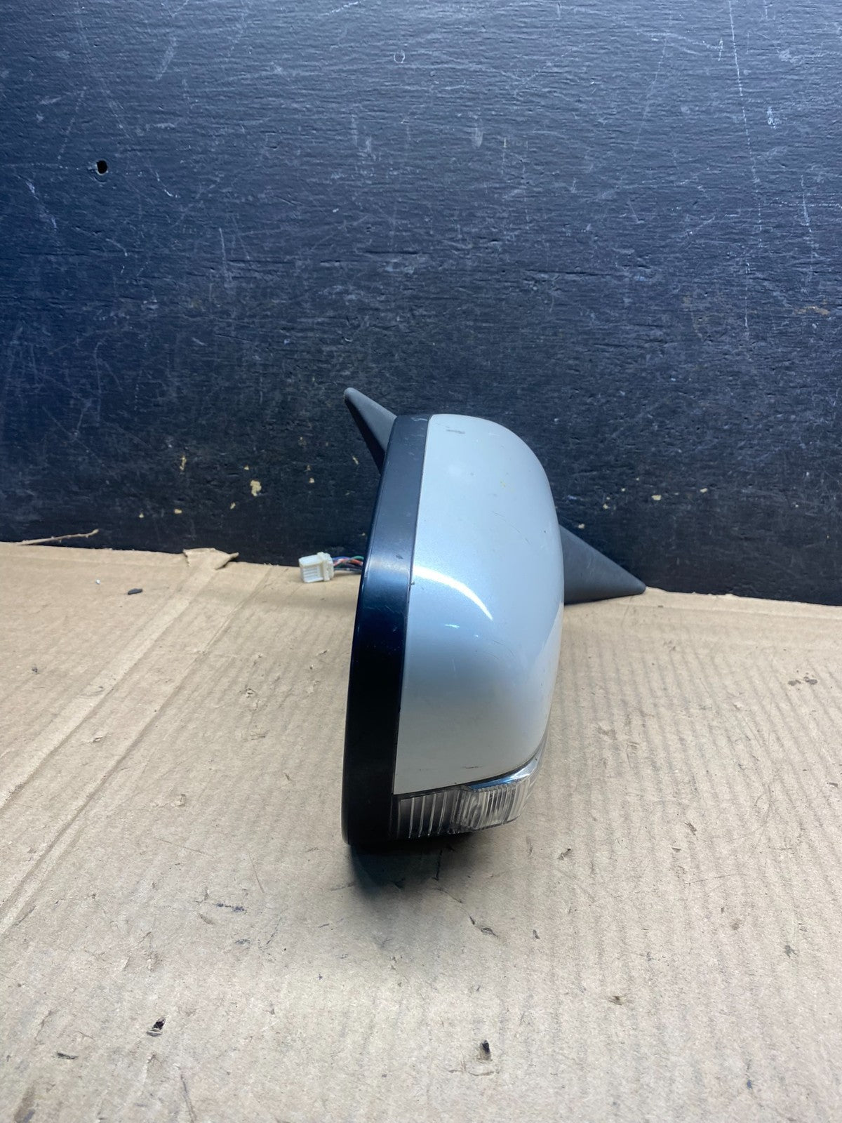 2005-2009 Subaru Legacy Outback Right Passneger Side Door Mirror AJ0552 DG11