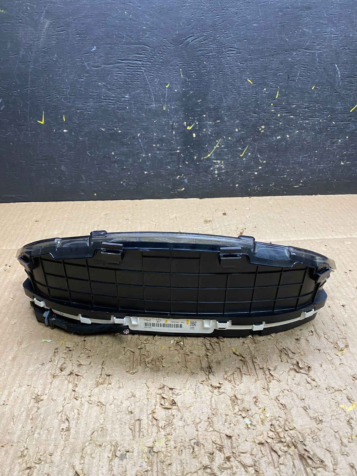 2009 2010 2011 Cadillac STS Speedometer Gauge Cluster OEM V7506 DG4