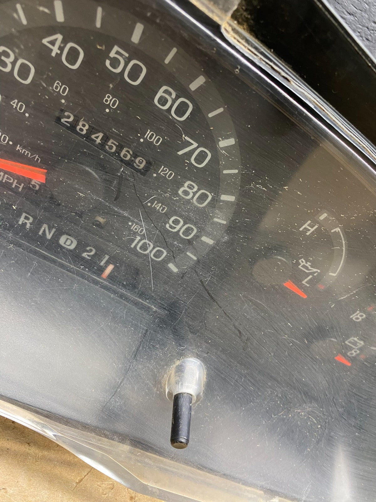 2001 - 2002 Ford Econoline E250 E350 Van Speedometer Instrument Cluster V7360 DG1