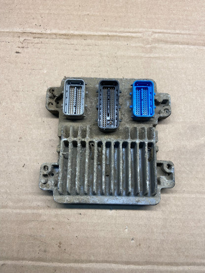 2004 GMC Envoy Silverado Engine Computer ECU ECM Module 15246462 AE2481 DG0