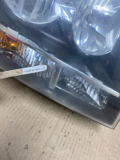 2007 to 2013 Chevrolet Suburban Tahoe Left+Right Set Headlights AE9509 DW5