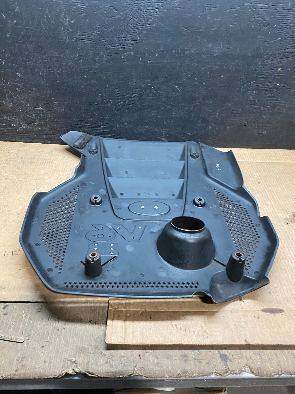 2006 to 2010 Hyundai Azera Sonata V6 Engine Motor Shield Cover G5817 DG15