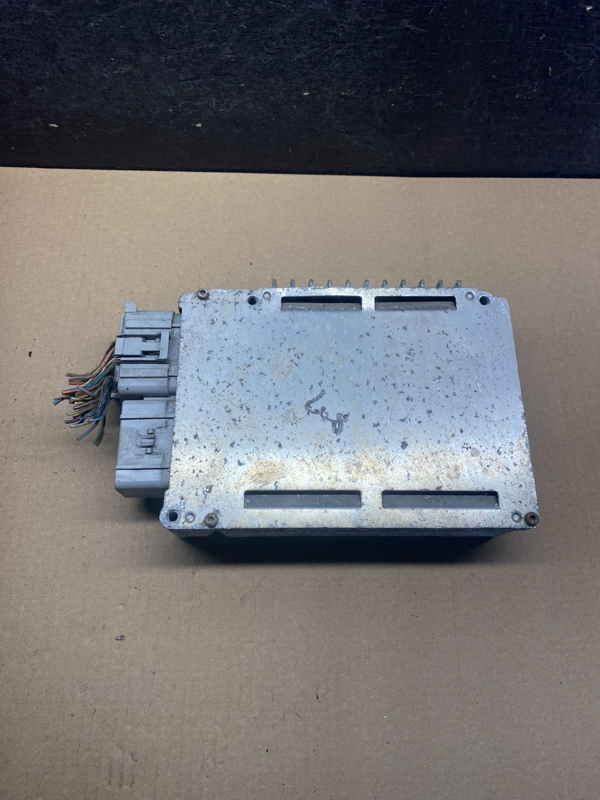 2000 Chrysler 300M Engine Control Module ECU ECM AH3409 DG1