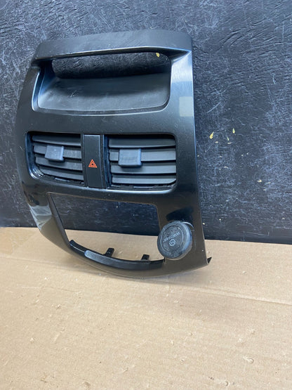 2011 to 2015 Chevrolet Spark Center Air Vent Hazard Switch AH3982 DG1